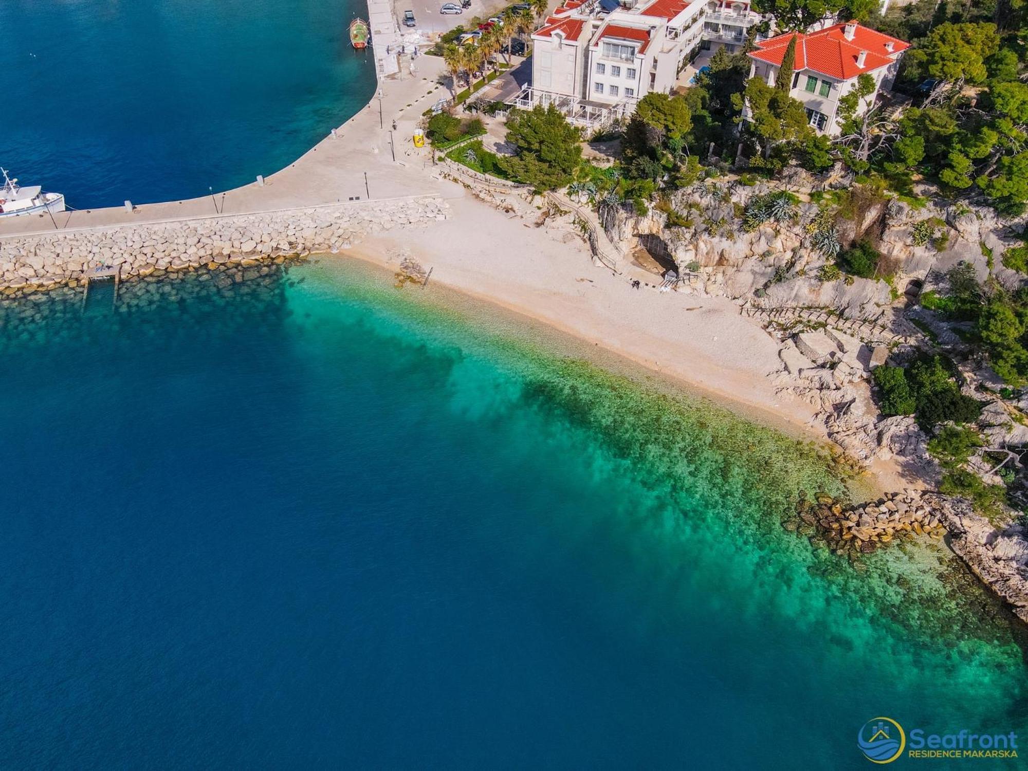 Seafront Residence Макарска Екстериор снимка
