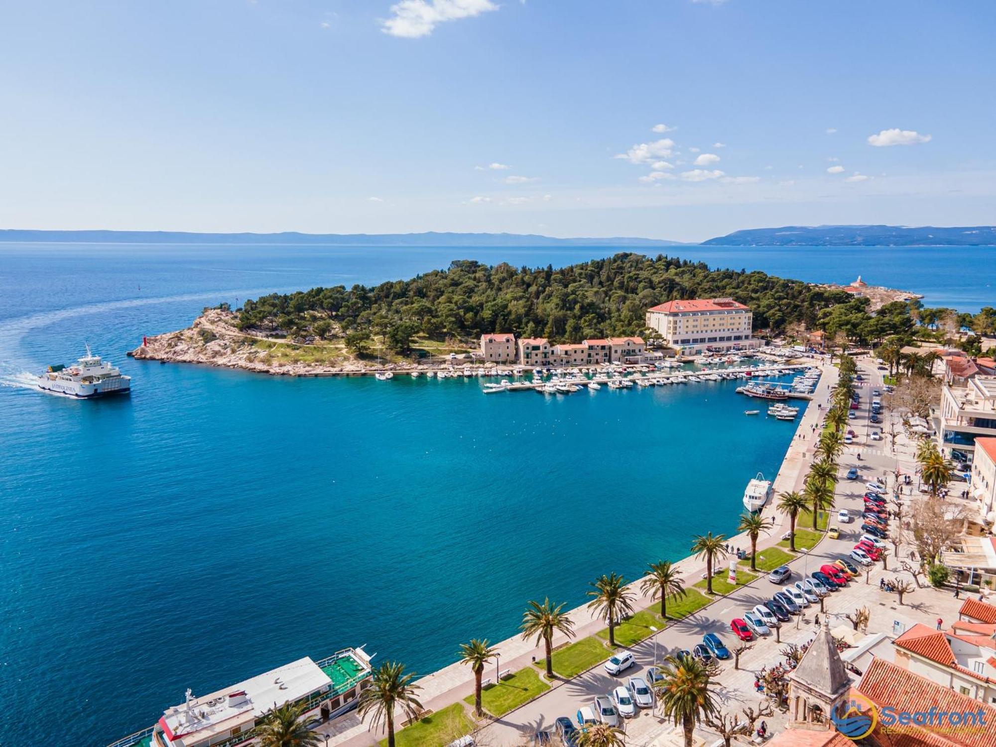 Seafront Residence Макарска Екстериор снимка